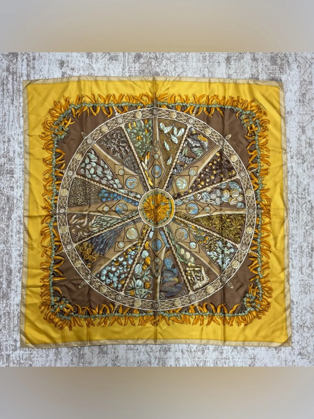 Hermes Aux Pays des Espices Gold Tone 90 Silk Scarf - Picture 2 of 11